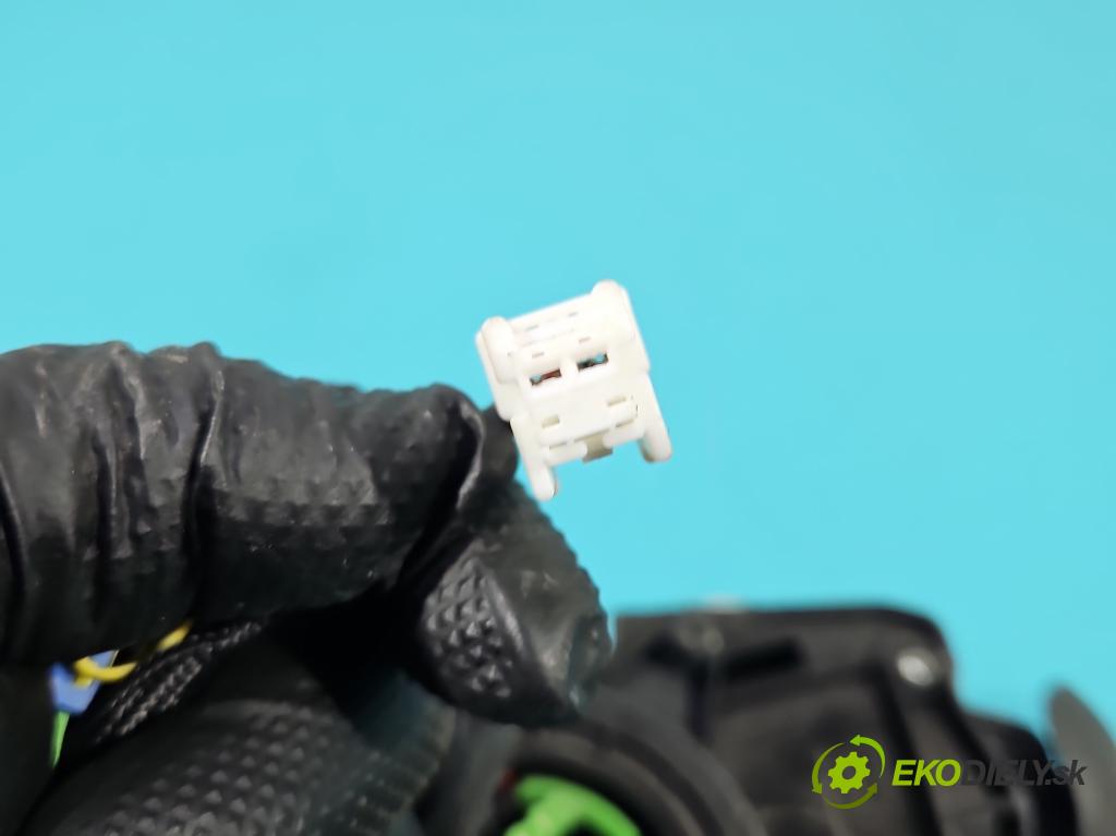 Dacia Dokker 2012- 1.6 16V 102 HP manual 75 kW 1598 cm3 5- prepínač komplex: 0265019153 (Prepínacie páčky pod volantom)