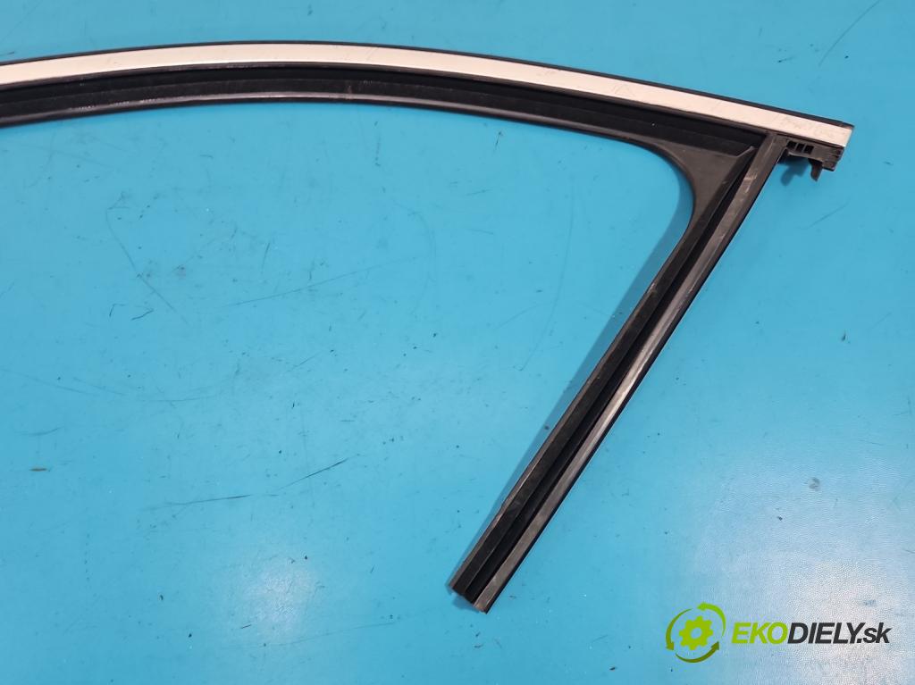 Mercedes E W213 2016-2023 2.0 CDI 194KM: automatic 143 kW 1950 cm3 4- lišta dvere predné ľavé A2137252700