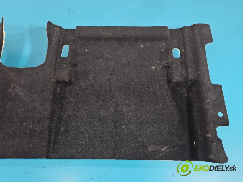 Citroen C5 Aircross 17-25 1.2 T 131 HP manual 96 kW 1199 cm3 5- koberec do auta ostatné