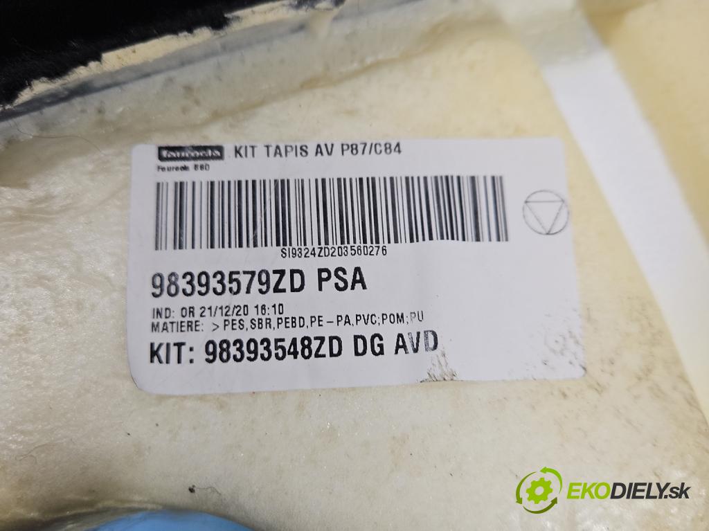 Citroen C5 Aircross 17-25 1.2 T 131 HP manual 96 kW 1199 cm3 5- koberec do auta ostatné 98393579ZD