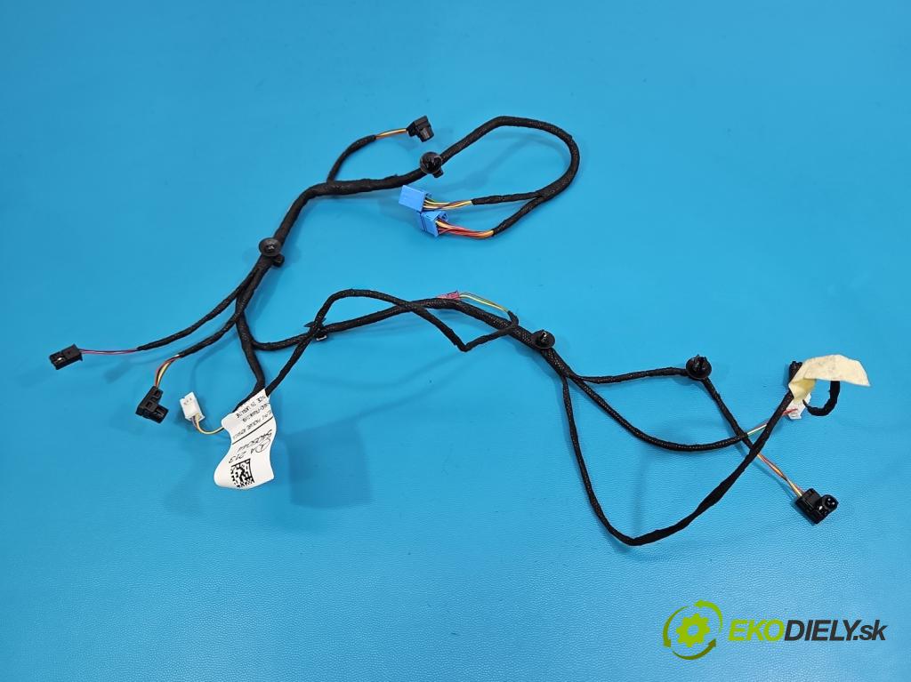 Mercedes E W213 2016-2023 2.0 CDI 194KM automatic 143 kW 1950 cm3 4- Balíček: dveře přední vlevo A2135405044