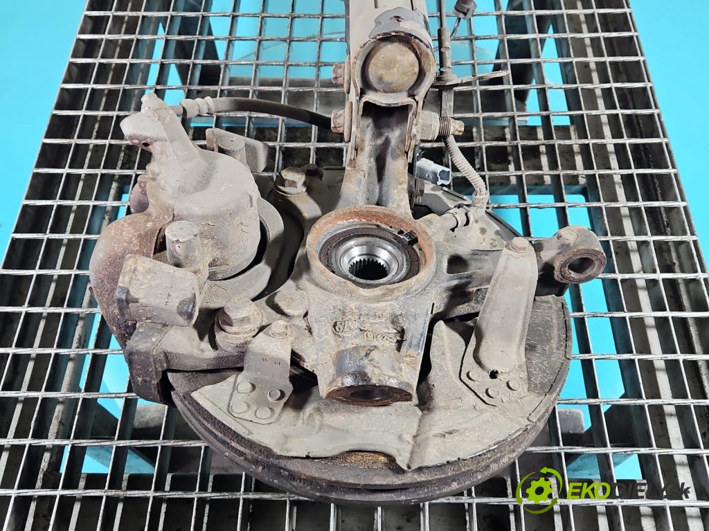 Citroen C5 Aircross 17-25 1.2 T 131 hp manual 96 kW 1199 cm3 5- náboj pravé  (Náboj kola)