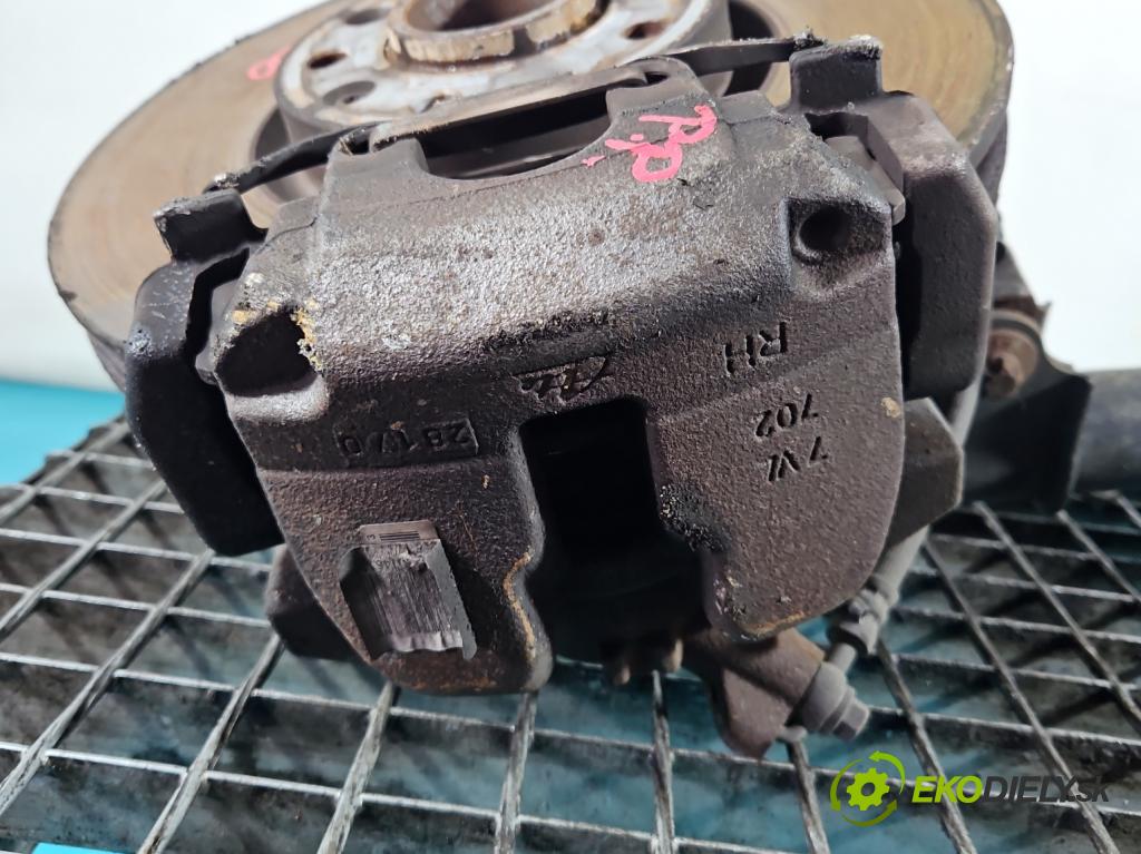 Citroen C5 Aircross 17-25 1.2 T 131 HP manual 96 kW 1199 cm3 5- brzdič predné pravý  (Kľučka dverí ostatné)