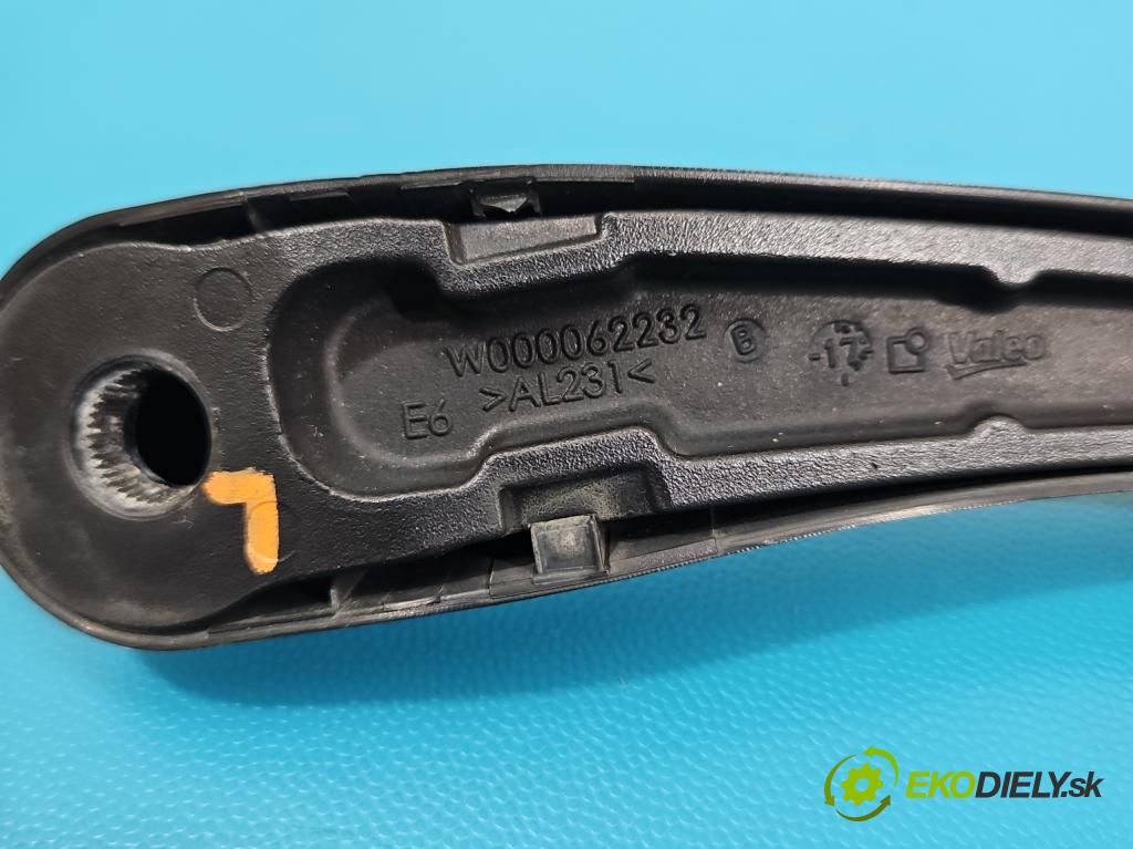 Mercedes E W213 2016-2023 2.0 CDI 194KM: automatic 143 kW 1950 cm3 4- rameno stieračov ľavé W000062232