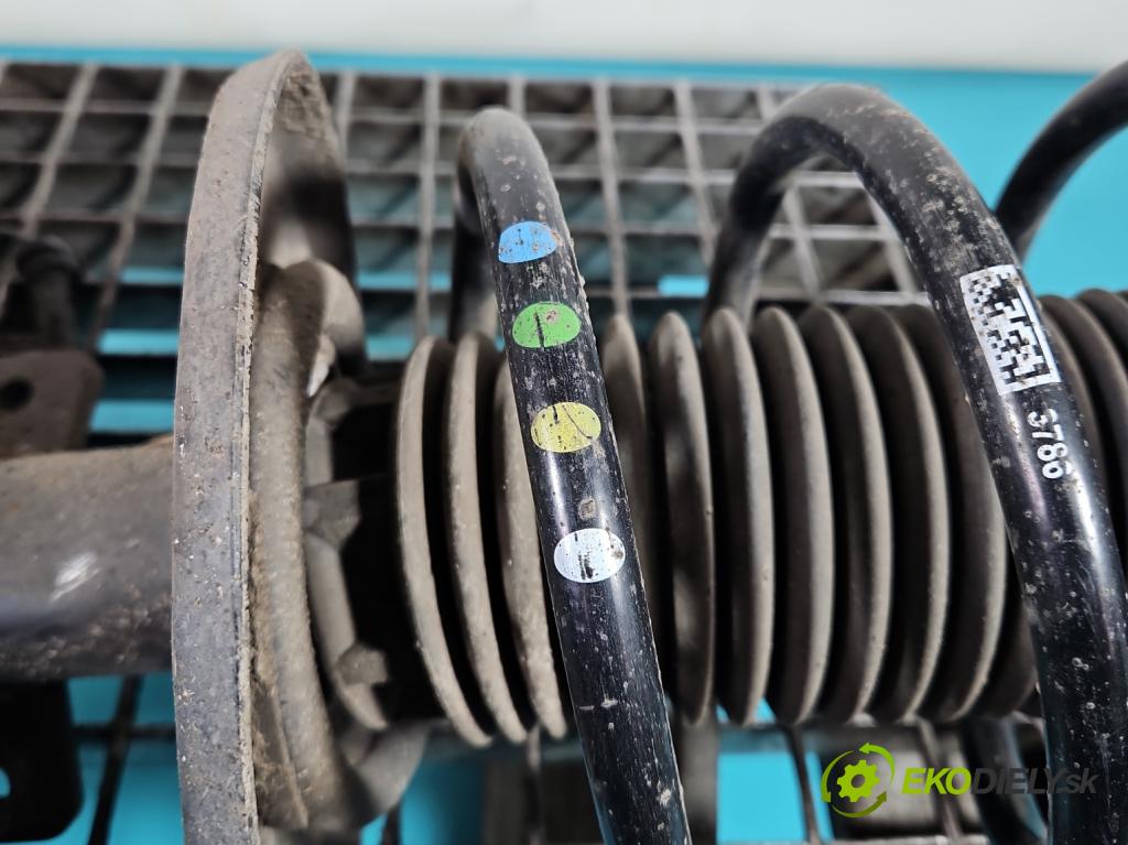 Citroen C5 Aircross 17-25 1.2 T 131 HP manual 96 kW 1199 cm3 5- pružina predné