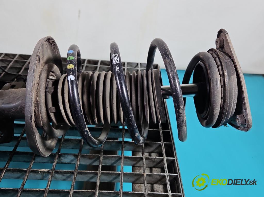 Citroen C5 Aircross 17-25 1.2 T 131 HP manual 96 kW 1199 cm3 5- pružina predné 