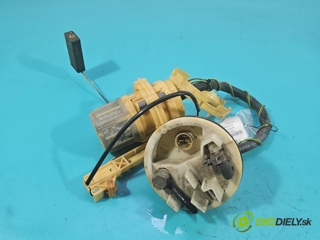 Audi 80 B4 1991-1994 2.0 8V 90 HP manual 66 kW 1984 cm3 4- čerpadlo palivo 8A0201319A