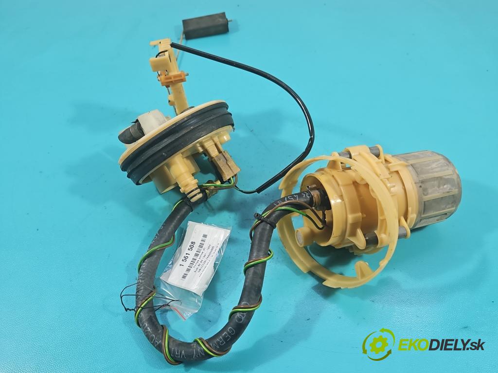 Audi 80 B4 1991-1994 2.0 8V 90 HP manual 66 kW 1984 cm3 4- čerpadlo palivo 8A0201319A