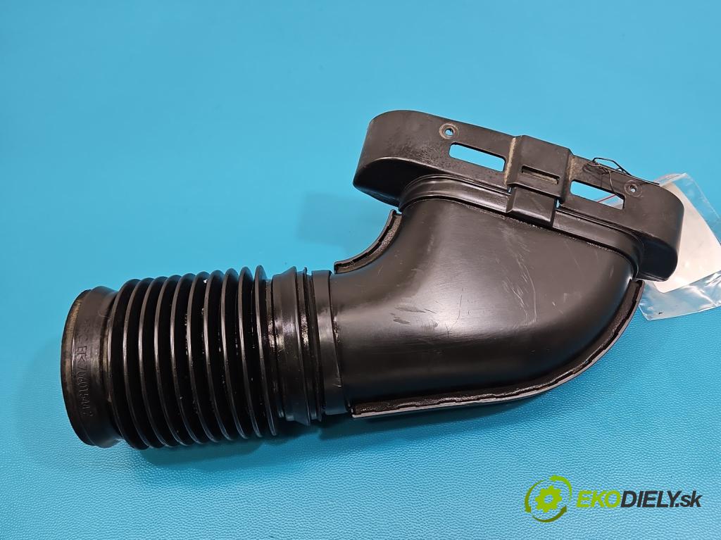 Mercedes E W213 2016-2023 2.0 CDI 194KM automatic 143 kW 1950 cm3 4- Vstup: vzduchu 72346507