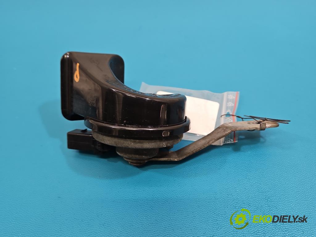 Mercedes E W213 2016-2023 2.0 CDI 194KM automatic 143 kW 1950 cm3 4- Klakson: A2135422700