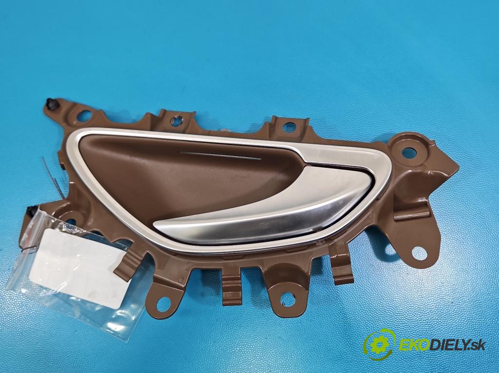 Mercedes E W213 2016-2023 2.0 CDI 194KM automatic 143 kW 1950 cm3 4- klika uvnitř: přední pravé A2137601800