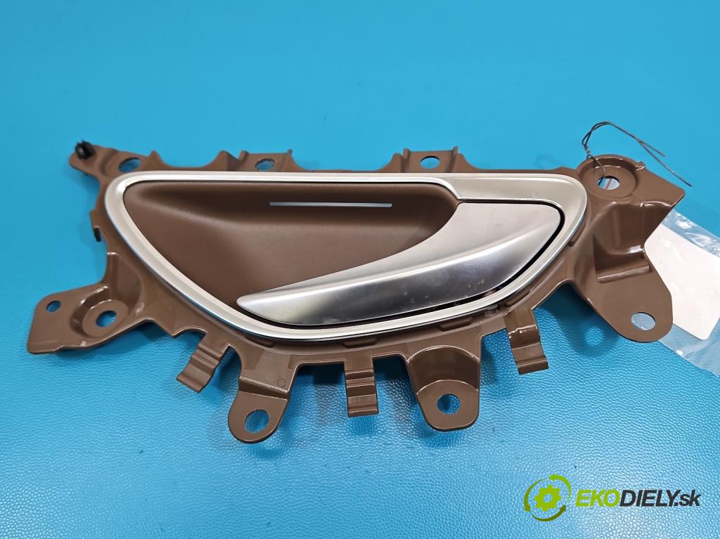 Mercedes E W213 2016-2023 2.0 CDI 194KM: automatic 143 kW 1950 cm3 4- rukoväť uvnitř: zadné pravé A2137601800 (Kľučka dverí ostatné)