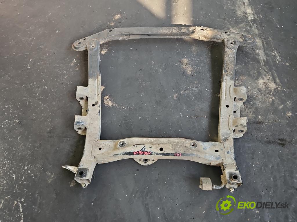 Dacia Logan I 2005-2014 1.4 8V 75 HP manual 55 kW 1390 cm3 4- výstuha motora 