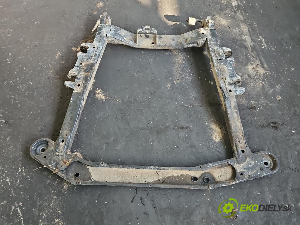 Dacia Logan I 2005-2014 1.4 8V 75 HP manual 55 kW 1390 cm3 4- výstuha motora