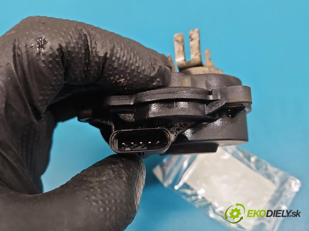 Mercedes E W213 2016-2023 2.0 CDI 194KM: automatic 143 kW 1950 cm3 4- motor: ostatné A2139068601