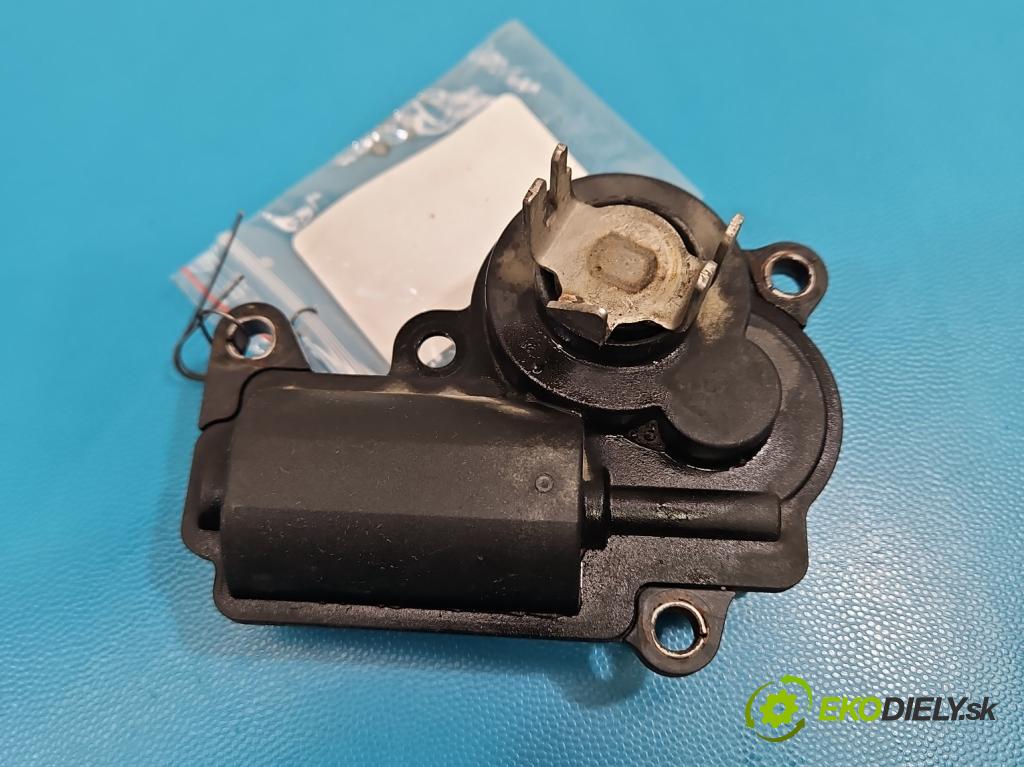 Mercedes E W213 2016-2023 2.0 CDI 194KM: automatic 143 kW 1950 cm3 4- motor: ostatné A2139068601