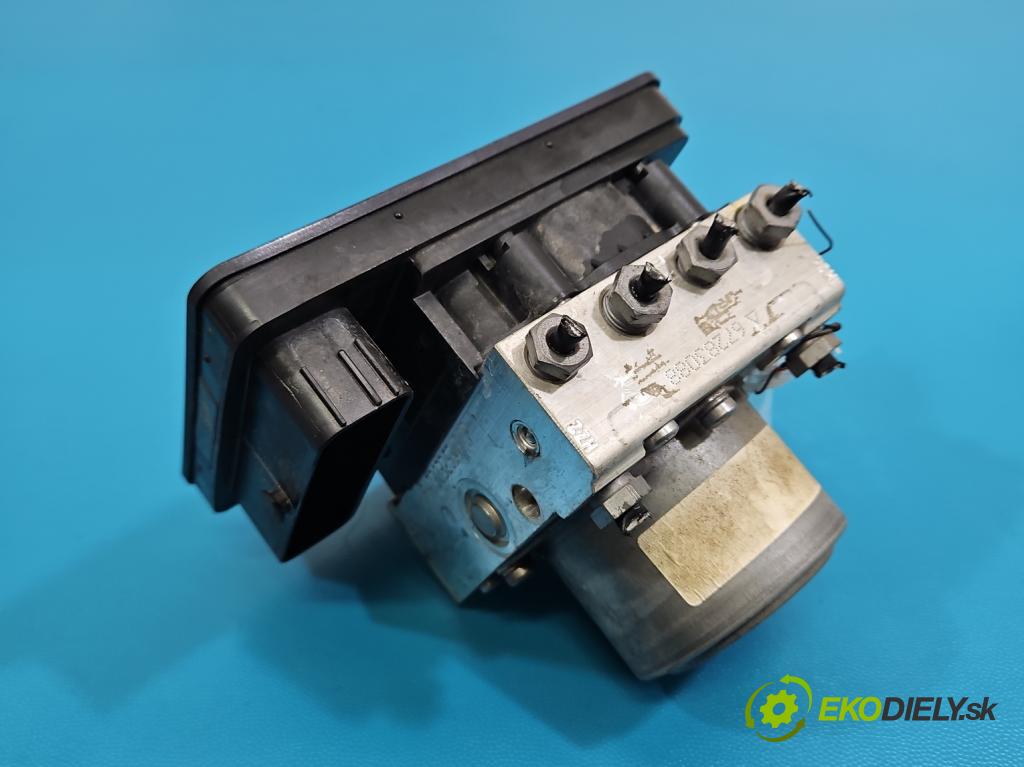 Mercedes E W213 2016-2023 2.0 CDI 194KM automatic 143 kW 1950 cm3 4- čerpadlo abs A2134311601 (Pumpa ABS)