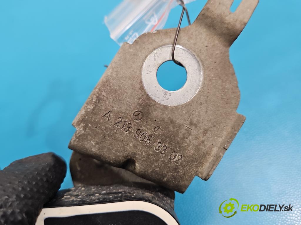 Mercedes E W213 2016-2023 2.0 CDI 194KM: automatic 143 kW 1950 cm3 4- snímač nastavenia xenon A0009053704 (Snímač)