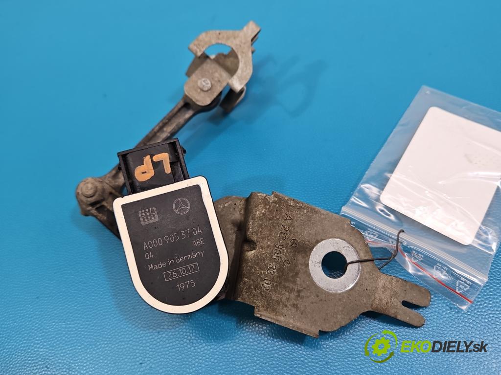 Mercedes E W213 2016-2023 2.0 CDI 194KM: automatic 143 kW 1950 cm3 4- snímač nastavenia xenon A0009053704 (Snímač)