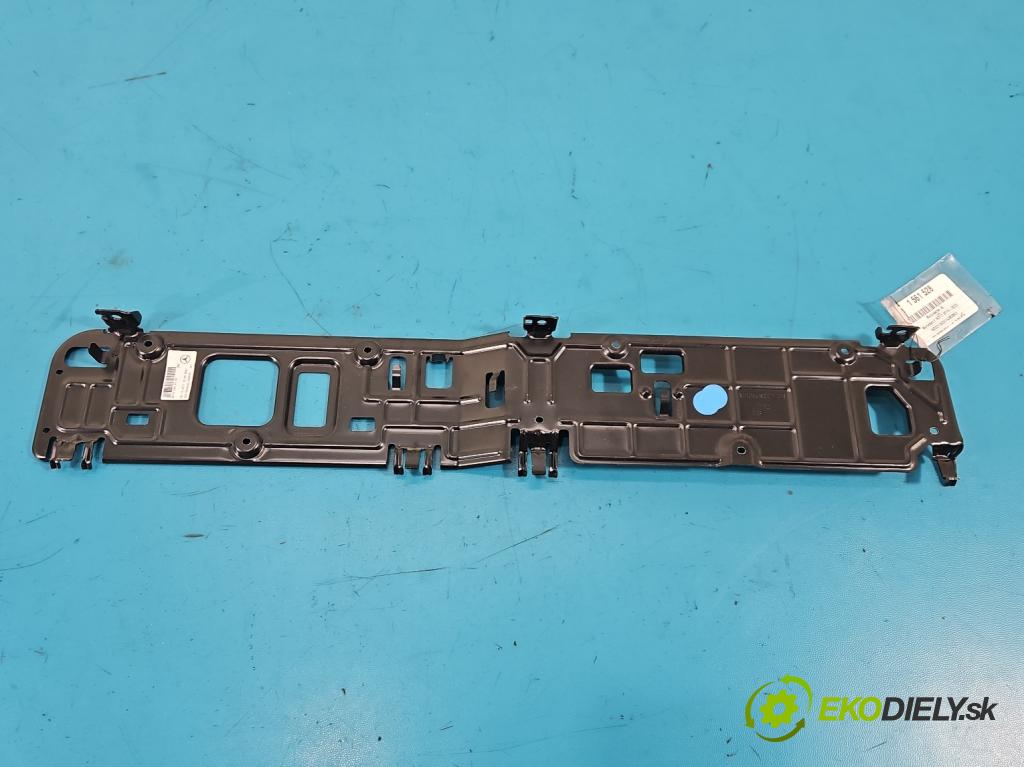 Mercedes E W213 2016-2023 2.0 CDI 194KM: automatic 143 kW 1950 cm3 4- Upevnenie: A2135404167