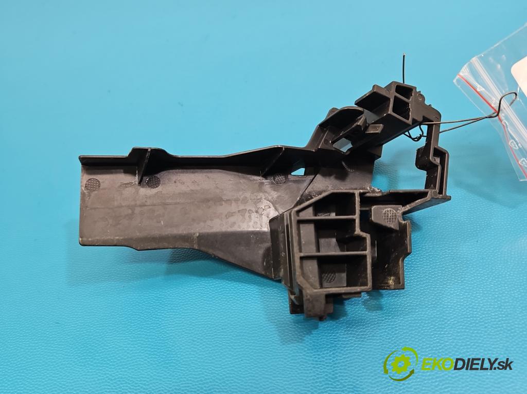 Mercedes E W213 2016-2023 2.0 CDI 194KM: automatic 143 kW 1950 cm3 4- Upevnenie: A2137230300