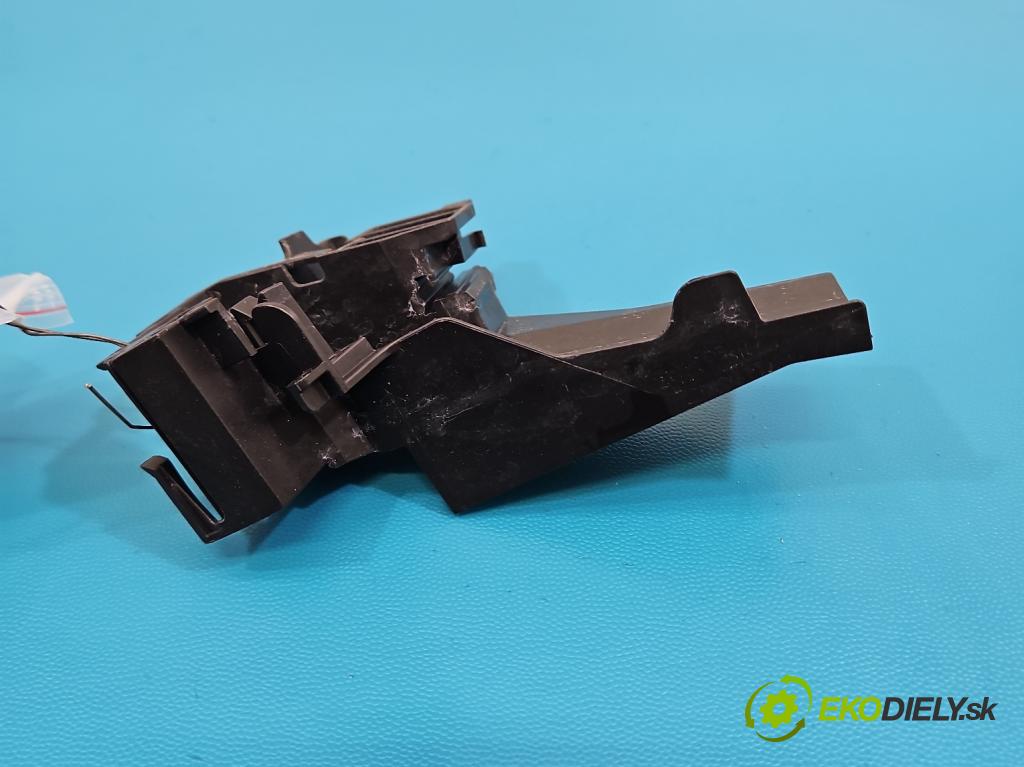 Mercedes E W213 2016-2023 2.0 CDI 194KM: automatic 143 kW 1950 cm3 4- Upevnenie: A2137230300