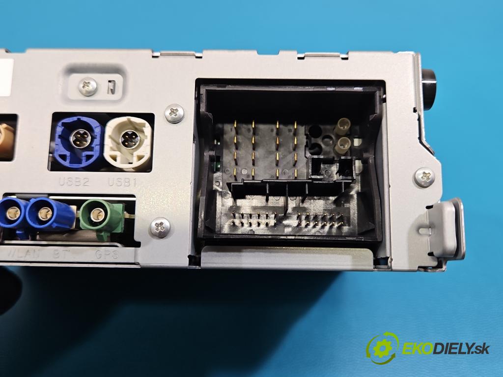 Mercedes E W213 2016-2023 2.0 CDI 194KM: automatic 143 kW 1950 cm3 4- Radio originál A2139003921