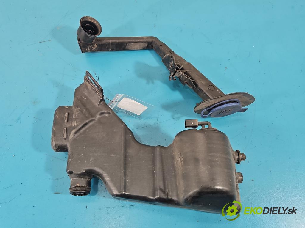 Mercedes E W213 2016-2023 2.0 CDI 194KM: automatic 143 kW 1950 cm3 4- nádržka tekutina: ostrekovačov A2058600860