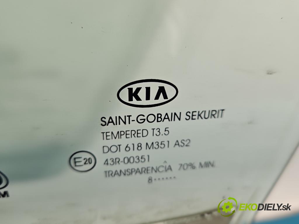 Kia Ceed I 2006-2012 1.4 16V 105 HP manual 77 kW 1396 cm3 3- sklo dvere predné ľavé