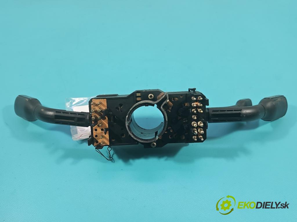 Audi 80 B4 1991-1994 2.0 8V 90 HP manual 66 kW 1984 cm3 4- prepínač komplex: 4A0953503 (Prepínacie páčky pod volantom)