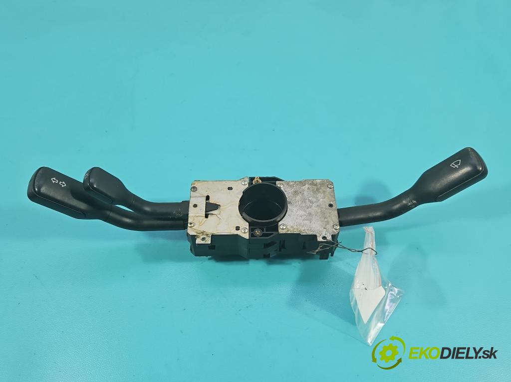 Audi 80 B4 1991-1994 2.0 8V 90 HP manual 66 kW 1984 cm3 4- prepínač komplex: 4A0953503 (Prepínacie páčky pod volantom)