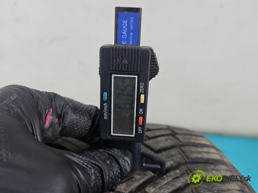 Citroen C5 Aircross 17-25 1.2 T 131 HP manual 96 kW 1199 cm3 5- pneumatika celoročné pár