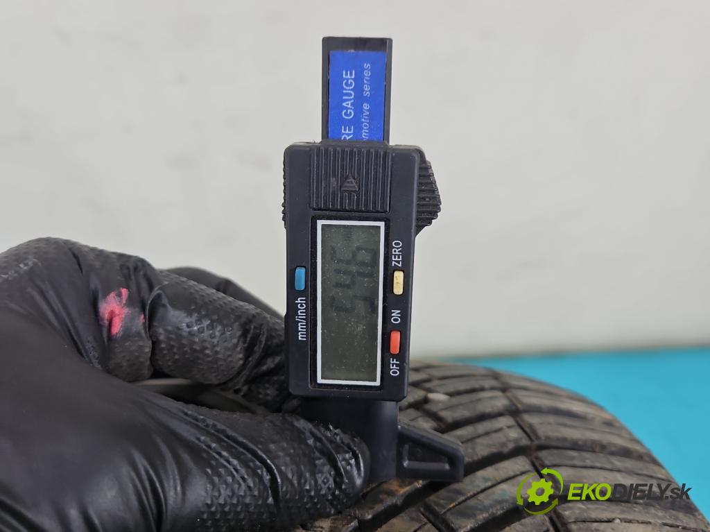 Citroen C5 Aircross 17-25 1.2 T 131 hp manual 96 kW 1199 cm3 5- pneumatiky: Zima 1