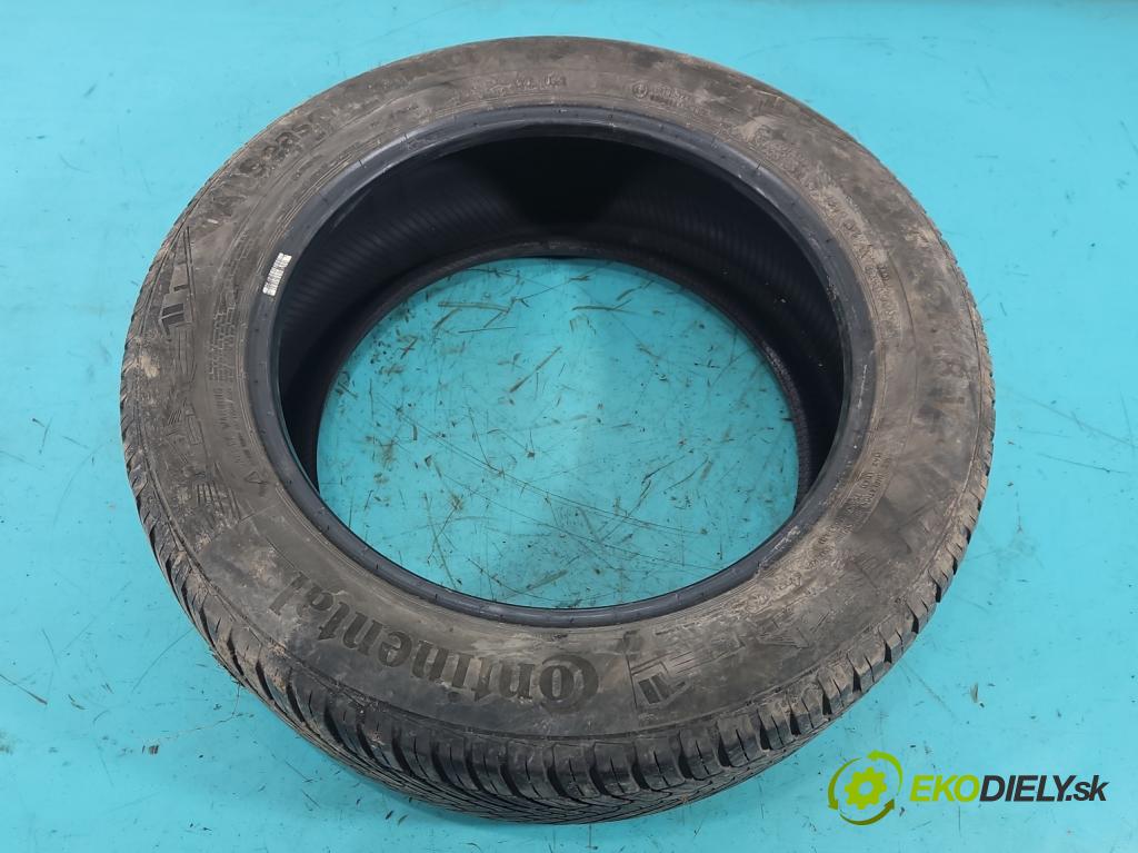 Citroen C5 Aircross 17-25 1.2 T 131 hp manual 96 kW 1199 cm3 5- pneumatiky: Zima 1 