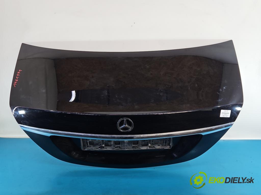 Mercedes S W222 2013-2020 3.0 cdi (656929) 340KM automatic 250 kW 2925 cm3 4- zadní kufrové dveře  (Zadní kapota (kufr))