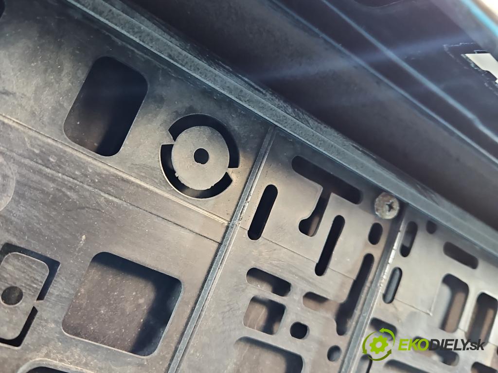 Mercedes S W222 2013-2020 3.0 cdi (656929) 340KM automatic 250 kW 2925 cm3 4- zadní kufrové dveře  (Zadní kapota (kufr))