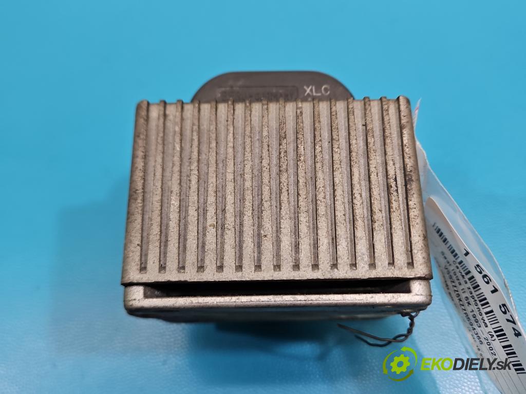 Seat Ibiza II 6K 1993-2002 1.6 8V 75 HP manual 55 kW 1598 cm3 3- cievka zapaľovacia  (Zapaľovacia cievka)