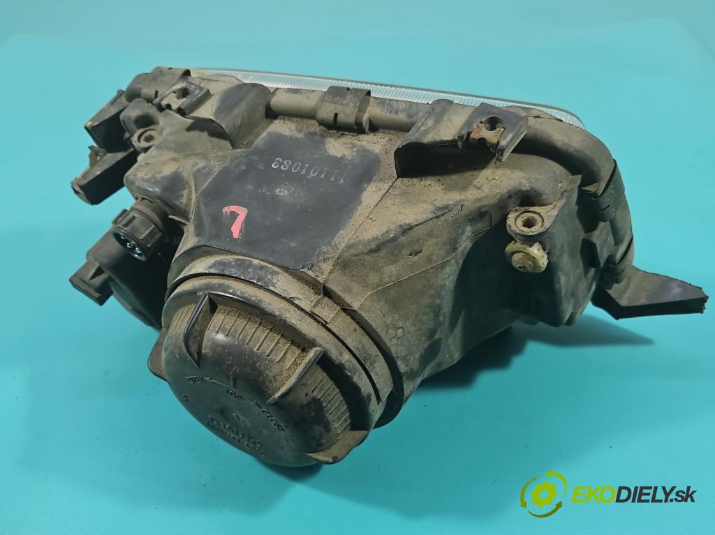 Audi 80 B4 1991-1994 2.0 8V 90 HP manual 66 kW 1984 cm3 4- Reflektor: ľavý  (Kľučka dverí ostatné)