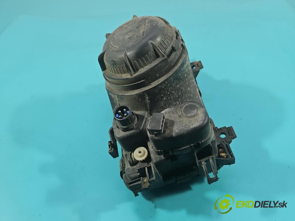Audi 80 B4 1991-1994 2.0 8V 90 HP manual 66 kW 1984 cm3 4- Reflektor: ľavý  (Kľučka dverí ostatné)