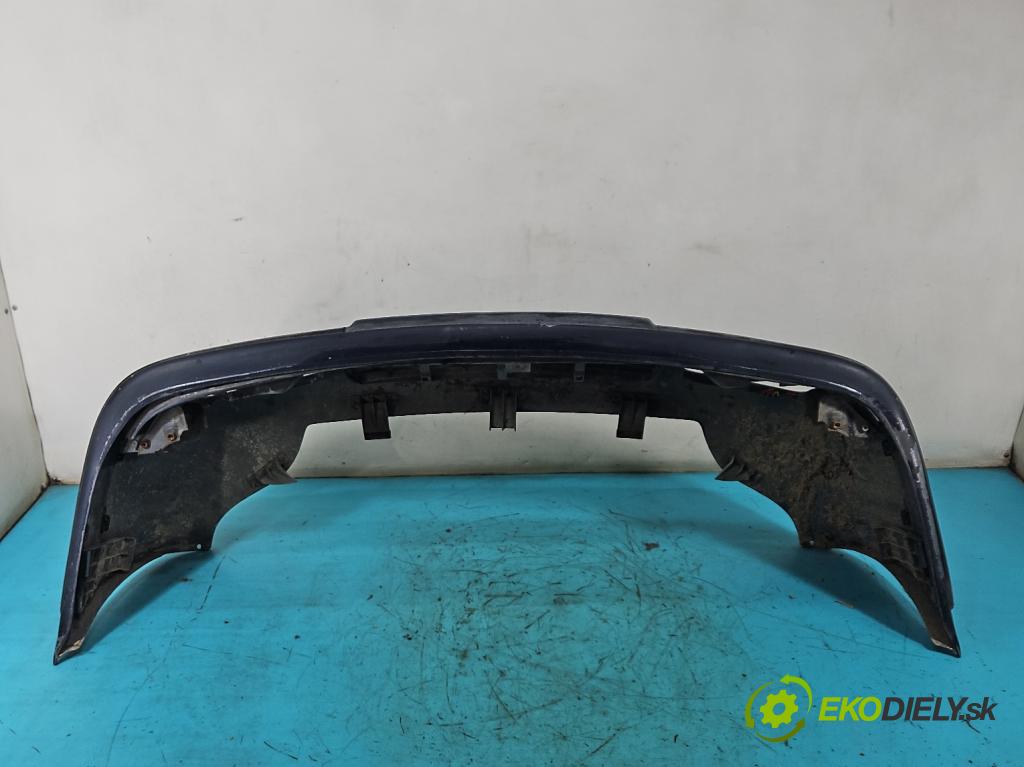 Audi 80 B4 1991-1994 2.0 8V 90 HP manual 66 kW 1984 cm3 4- nárazník predné  (Kľučka dverí ostatné)