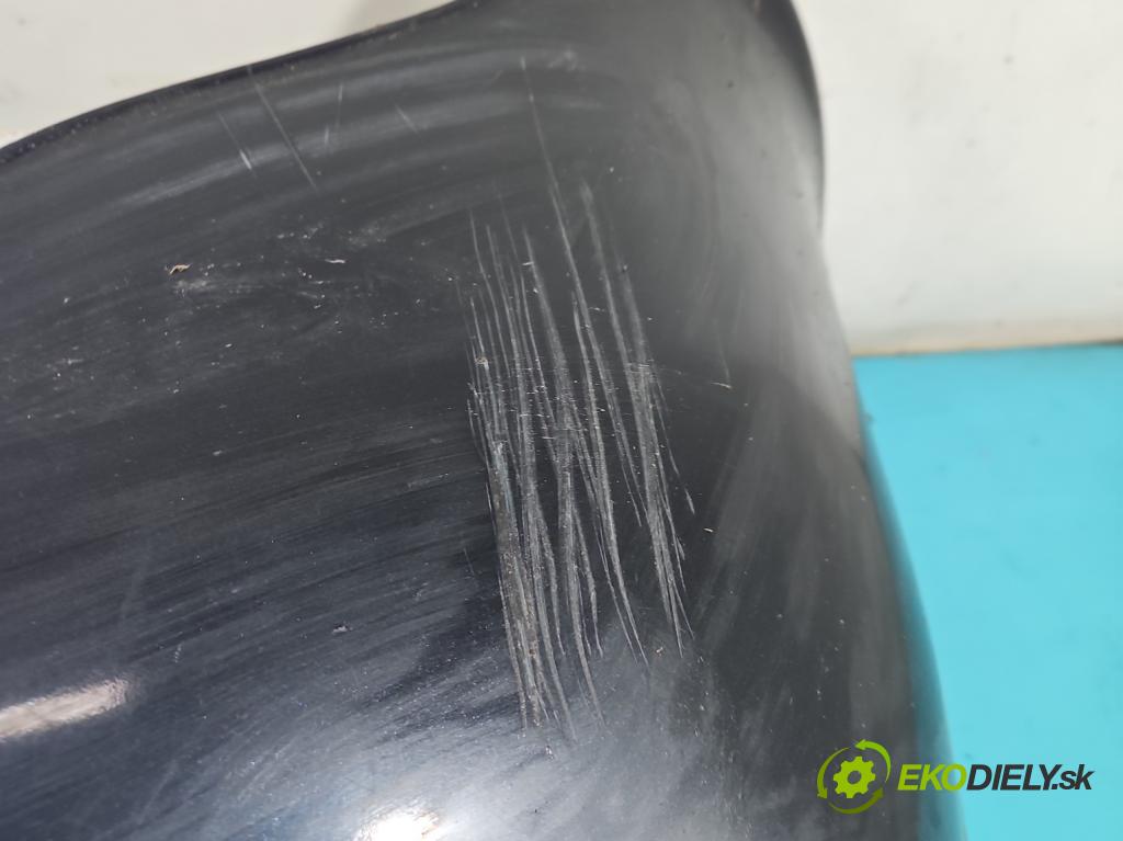 Audi 80 B4 1991-1994 2.0 8V 90 HP manual 66 kW 1984 cm3 4- nárazník predné  (Kľučka dverí ostatné)