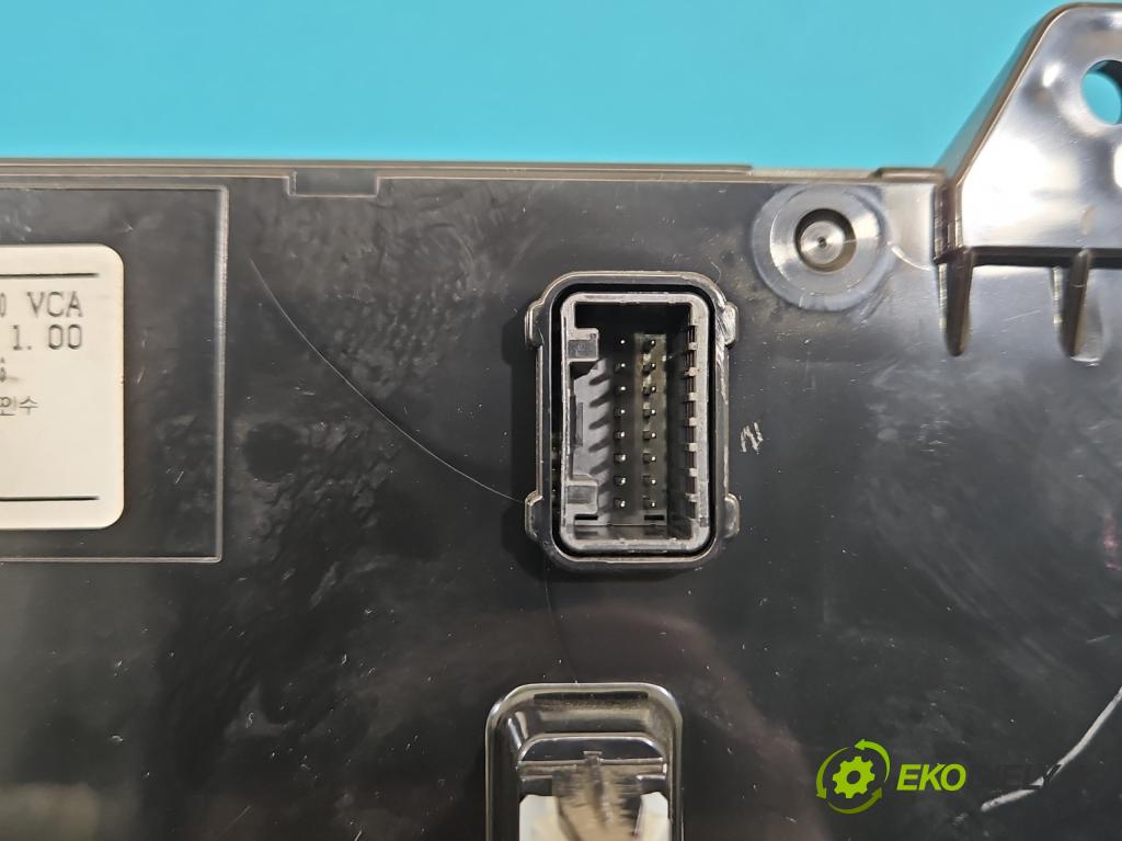 Hyundai I30 III 2016- 1.6 crdi 116 hp manual 85 kW 1598 cm3 5- palubní deska panel topení 97250-G4CB0