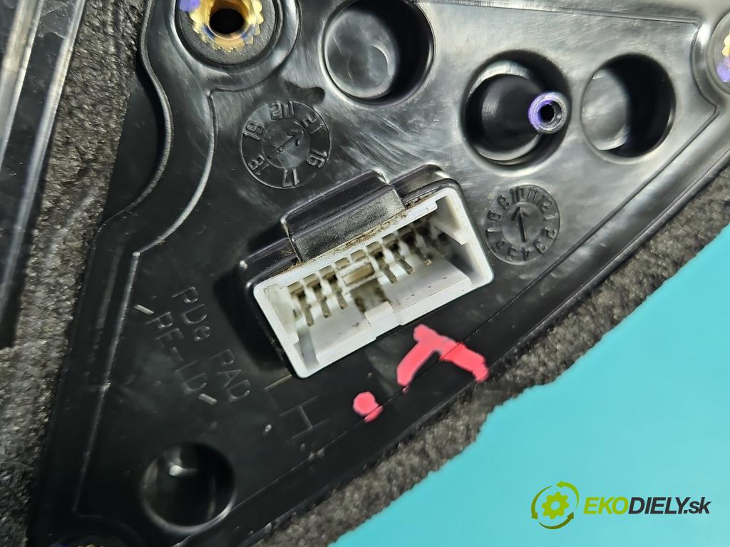 Hyundai I30 III 2016- 1.6 crdi 116 HP manual 85 kW 1598 cm3 5- zrkadlo ľavé  (Kľučka dverí ostatné)