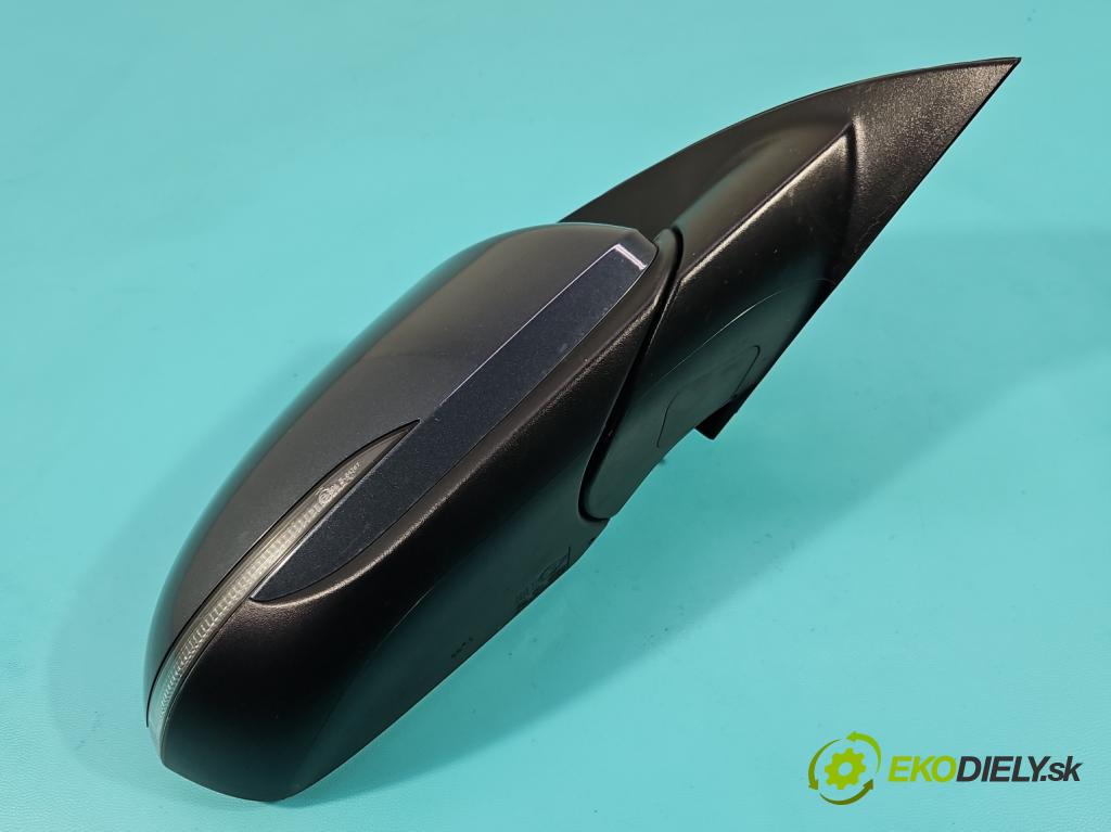 Hyundai I30 III 2016- 1.6 crdi 116 HP manual 85 kW 1598 cm3 5- zrkadlo pravé  (Kľučka dverí ostatné)