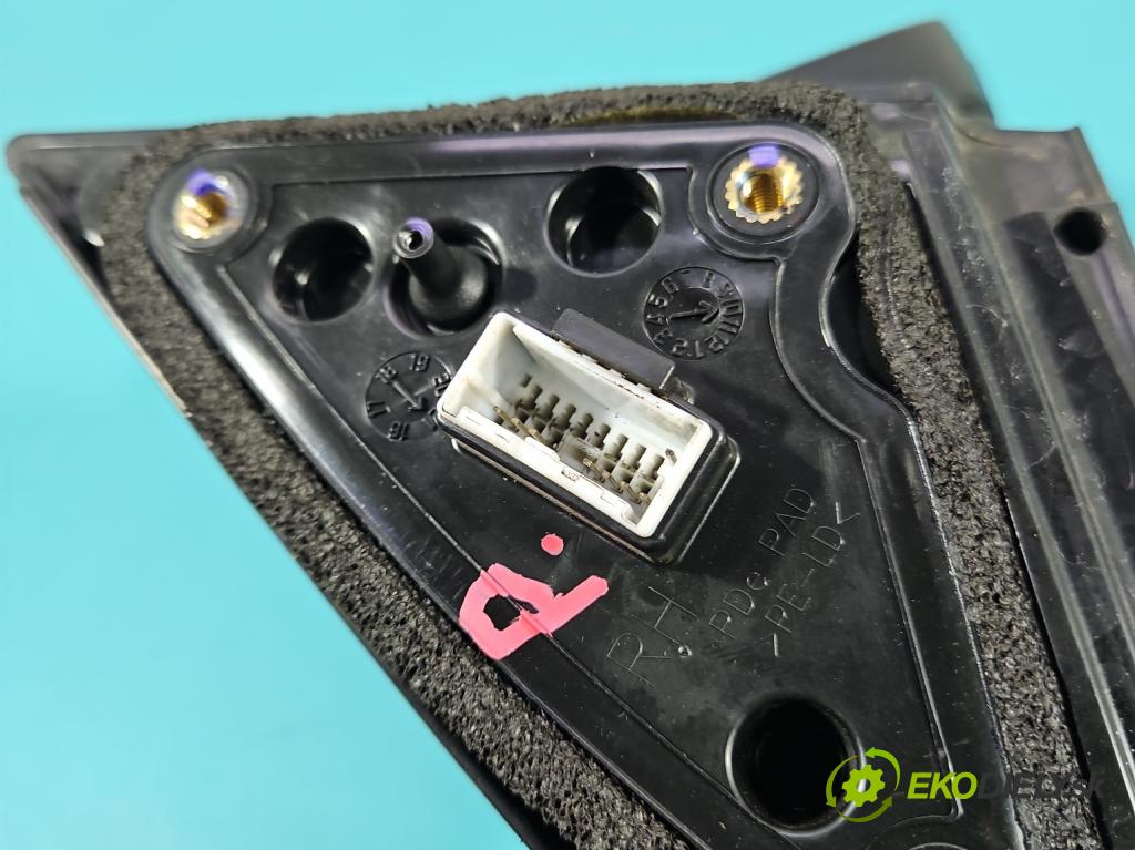 Hyundai I30 III 2016- 1.6 crdi 116 HP manual 85 kW 1598 cm3 5- zrkadlo pravé  (Kľučka dverí ostatné)