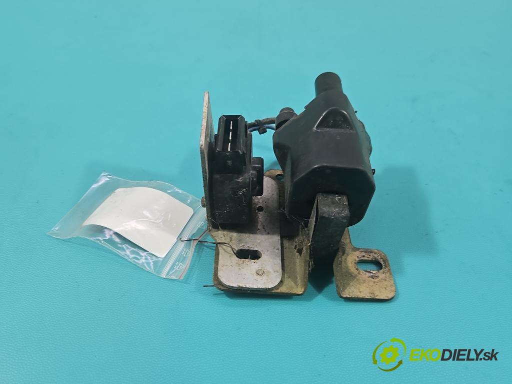 Audi 80 B4 1991-1994 2.0 8V 90 hp manual 66 kW 1984 cm3 4- cívka zapalovací  (Zážehová cívka)