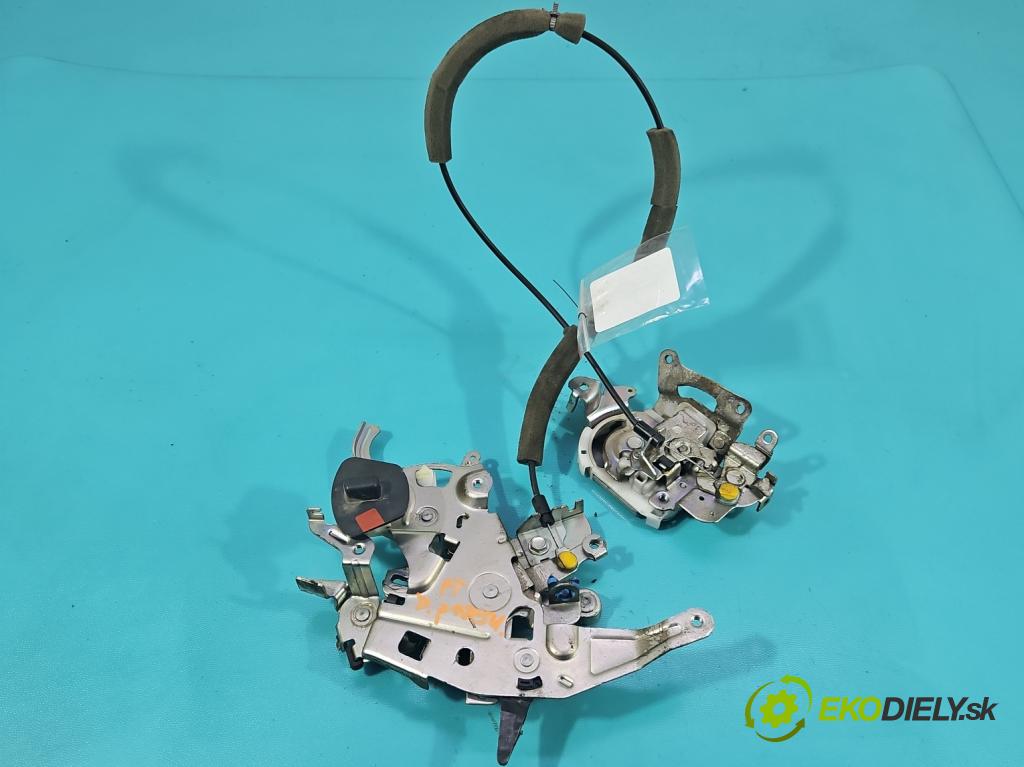 Dacia Dokker 2012- 1.6 16V 102 HP manual 75 kW 1598 cm3 5- zámok zadné pravý