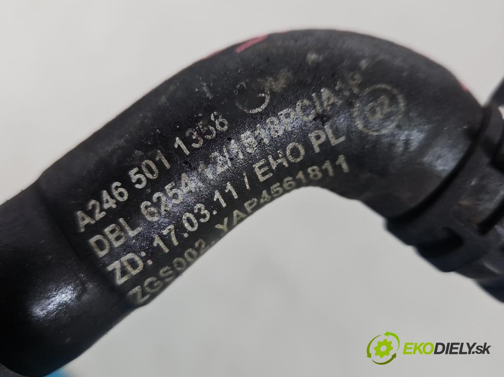 Mercedes B W246  2011-2018 2.1 cdi 136 HP automatic 100 kW 2143 cm3 5- rúrka systému chladenia A2465011358