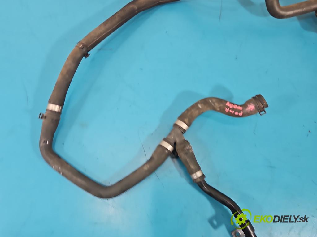 Mercedes B W246  2011-2018 2.1 cdi 136 HP automatic 100 kW 2143 cm3 5- rúrka systému chladenia A2465011358