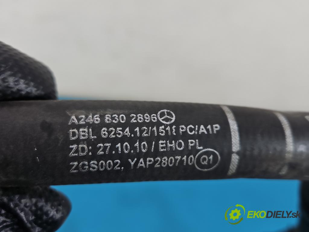 Mercedes B W246  2011-2018 2.1 cdi 136 HP automatic 100 kW 2143 cm3 5- rúrka systému chladenia A2465011358